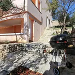 公寓 By The Sea Starigrad Paklenica