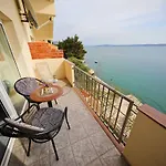 By The Sea Starigrad Paklenica 公寓 特利巴尼克鲁斯奇卡