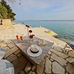 By The Sea Starigrad Paklenica * 特利巴尼克鲁斯奇卡