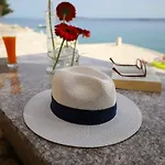 By The Sea Starigrad Paklenica *