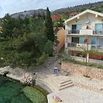 By The Sea Starigrad Paklenica 公寓