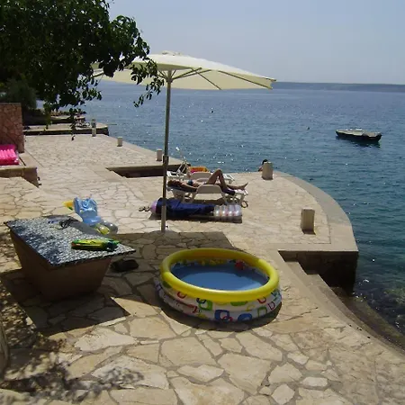 By The Sea Starigrad Paklenica *