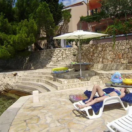 Appartamento By The Sea Starigrad Paklenica *