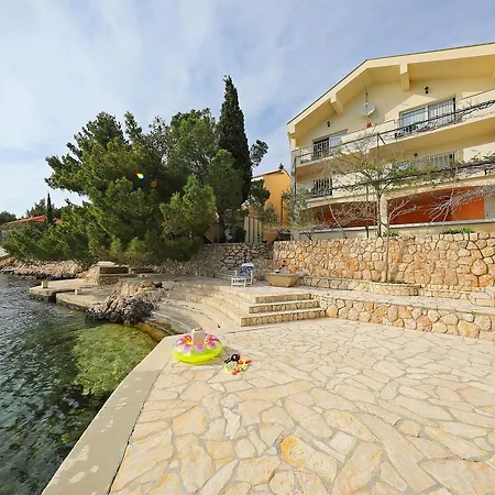 Apartmán By The Sea Starigrad Paklenica Tribanj-Kruscica
