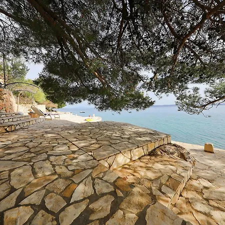 By The Sea Starigrad Paklenica * تريبانج كروشيتسا