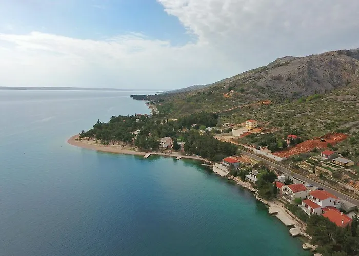 By The Sea Starigrad Paklenica Appartamento *