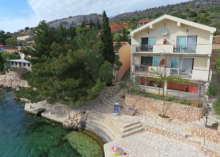 By The Sea Starigrad Paklenica Appartamento