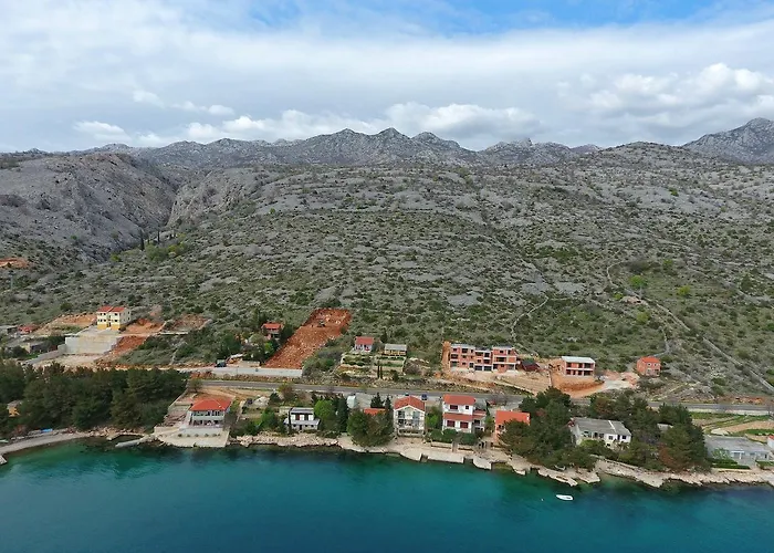 By The Sea Starigrad Paklenica * Tribanj-Kruscica
