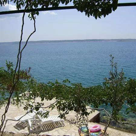 Apartment By The Sea Starigrad Paklenica *